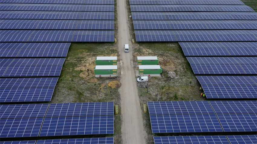 Panneaux photovoltaïques de Cestas