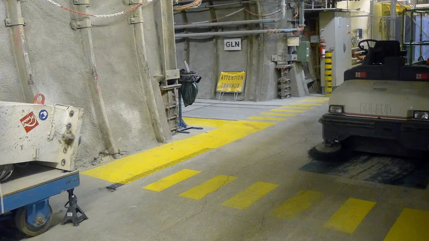 Circulation dans les galeries du Laboratoire souterrain