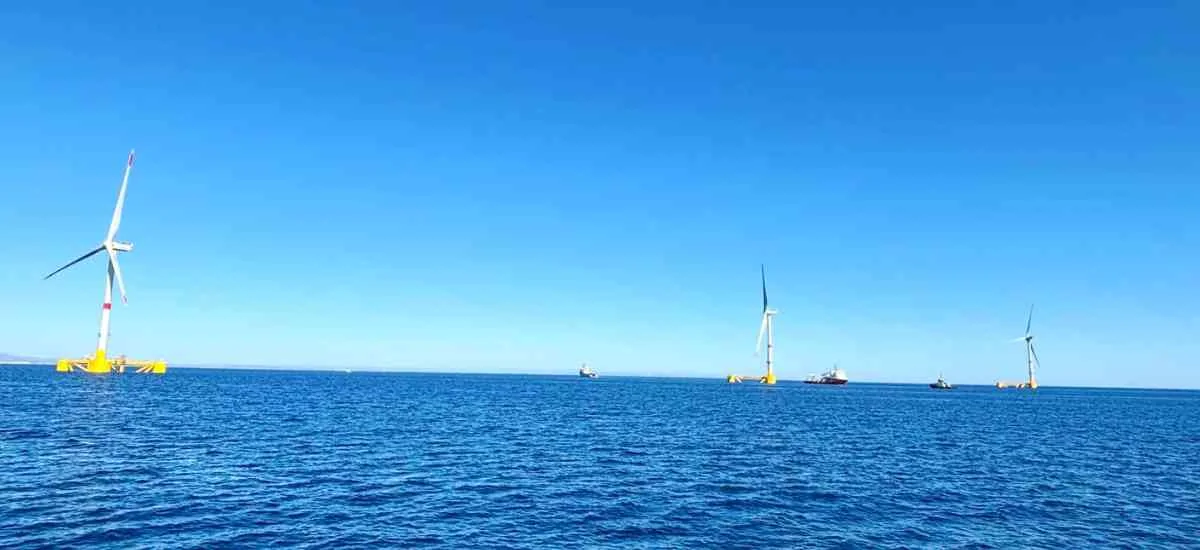 Éoliennes flottantes de la ferme pilote EFGL