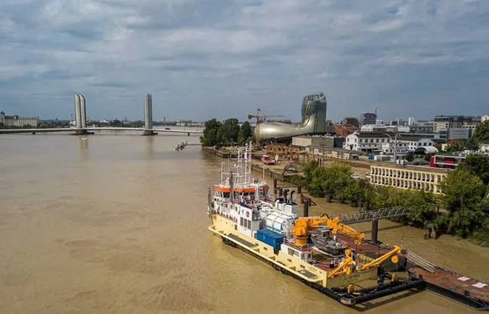 Drague GNL Port de Bordeaux