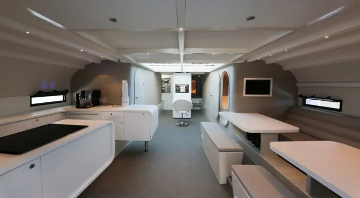 Intérieur Energy Observer